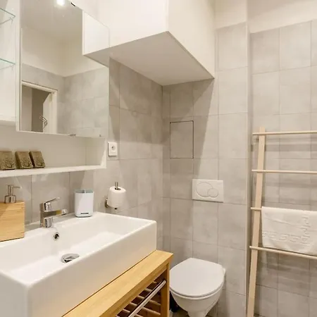 Cosy Proche Beaubourg Daire Paris