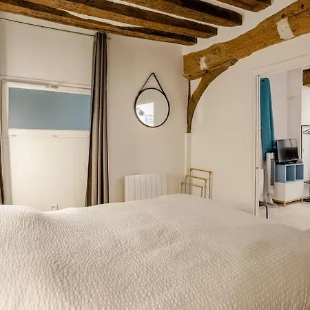 Cosy Proche Beaubourg * Parijs