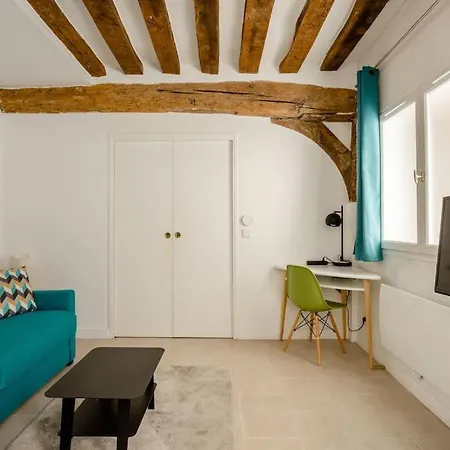 Cosy Proche Beaubourg * Parijs